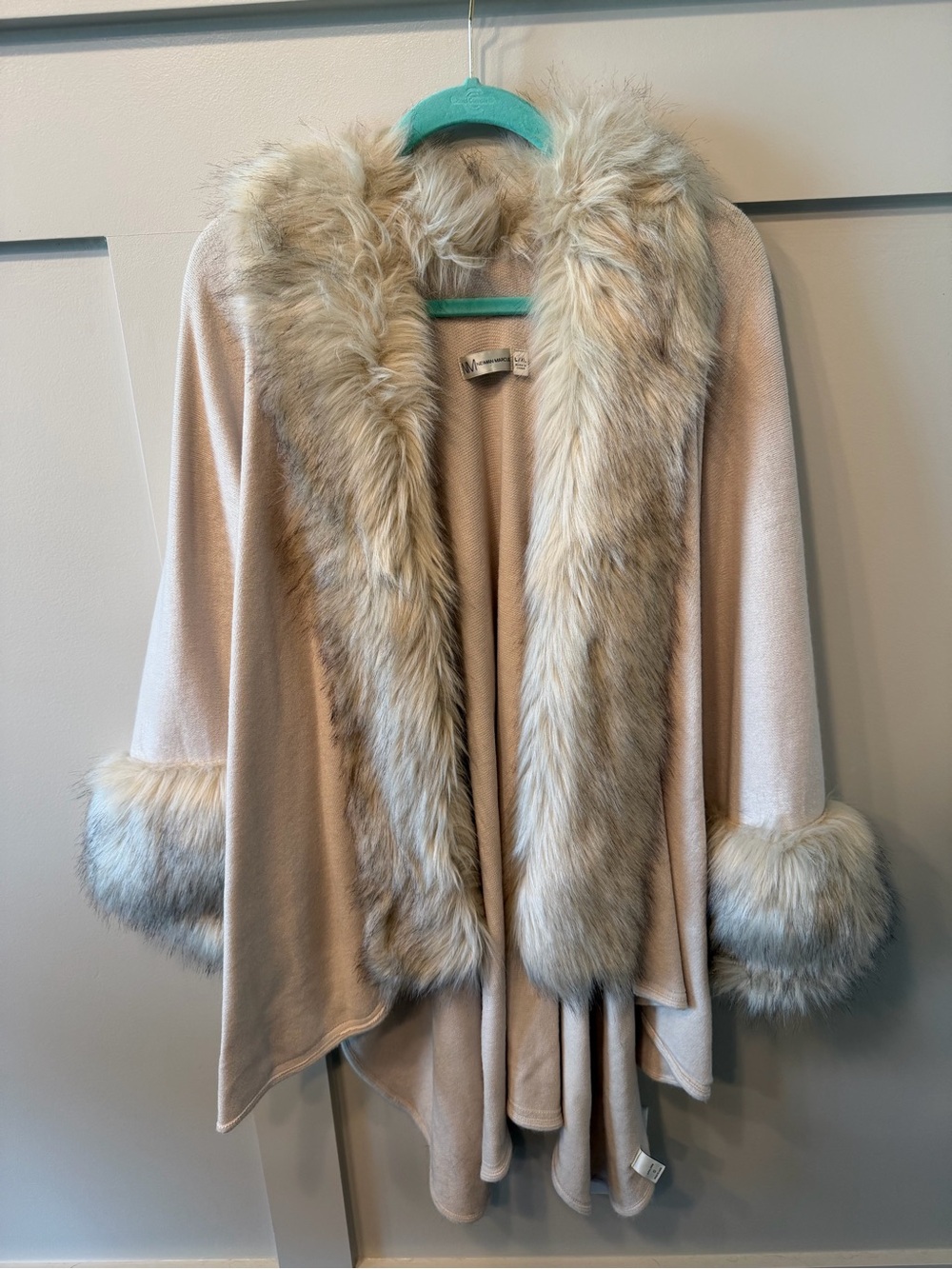 Neiman Marcus Cream Faux-Fur Trim Open Front Wrap